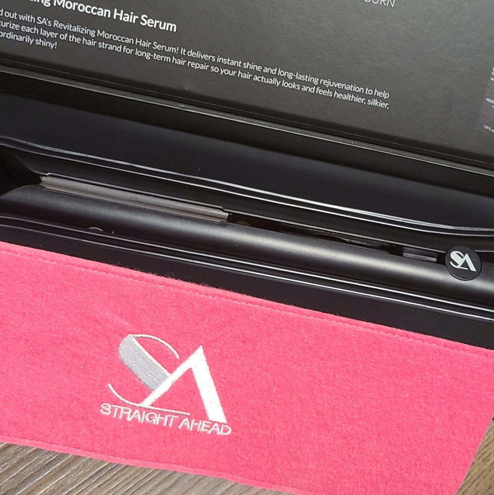 Straight Ahead Hair Straightener